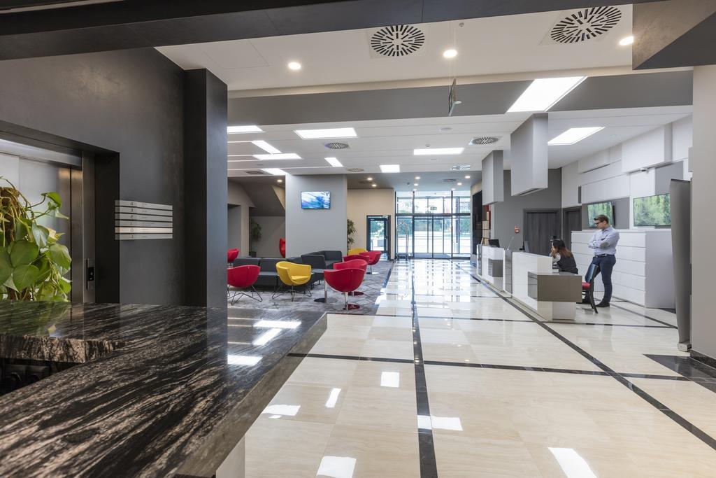 Ibis Styles Nowy Sacz Hotel Eksteriør billede